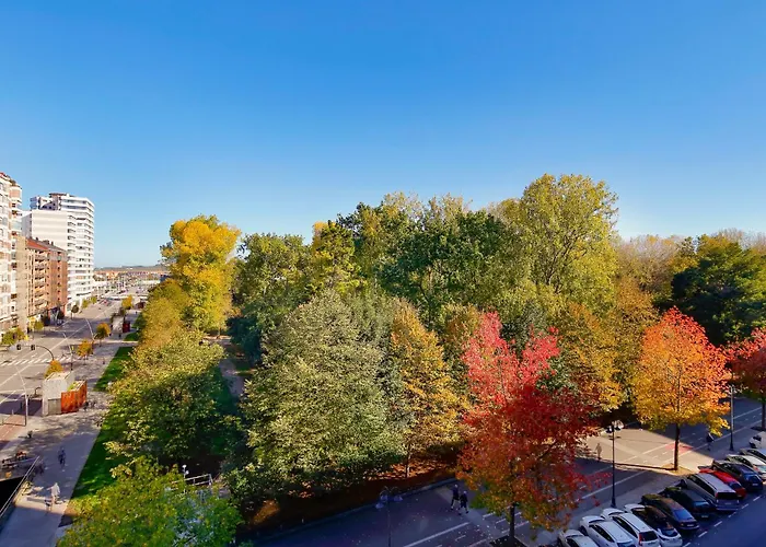 Playa De San Lorenzo *